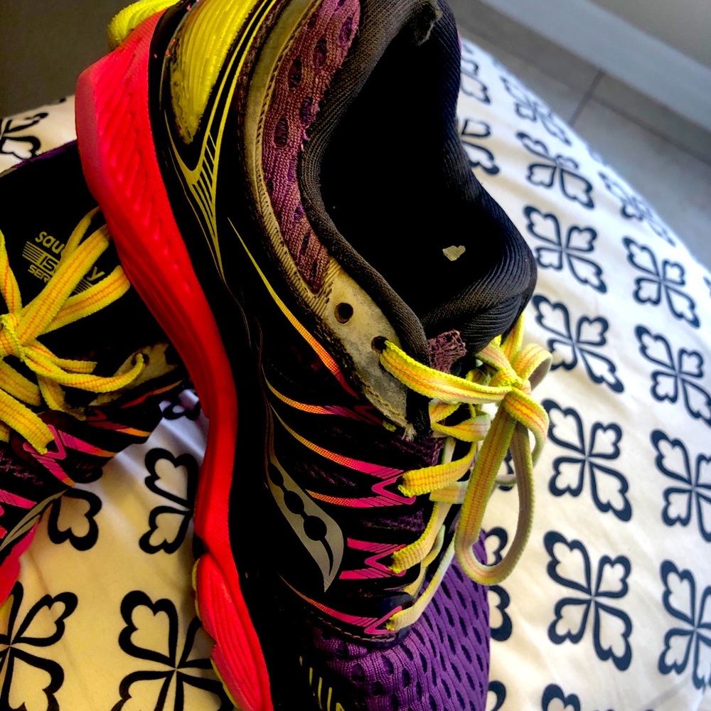 Saucony ISO sneakers
